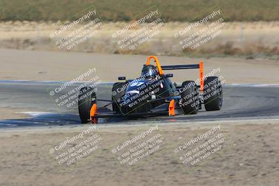 media/Oct-30-2022-CalClub SCCA (Sun) [[310aff4a96]]/Race Group 2/Race (Grapevine)/